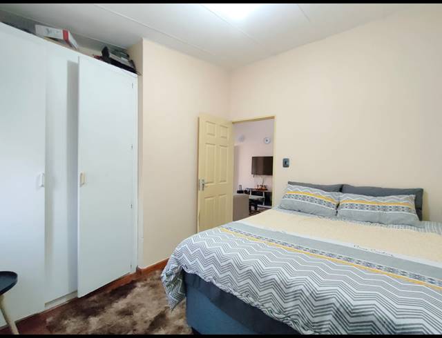 3 BEDROOM TOWNHOUSE FOR SALE IN RIDGEWAY